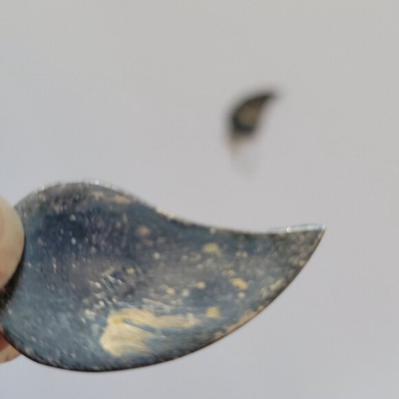 Vintage Mexican Alpaca Silver MOP Floral Drop Earrings - Picture 4 of 4